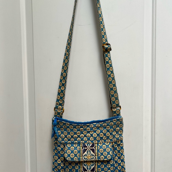 Vera Bradley Riveria Blue hipster with accessory - Picture 3 of 8